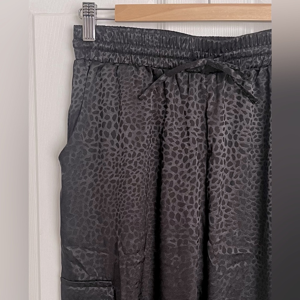 Sadie & Sage Silky Cargos